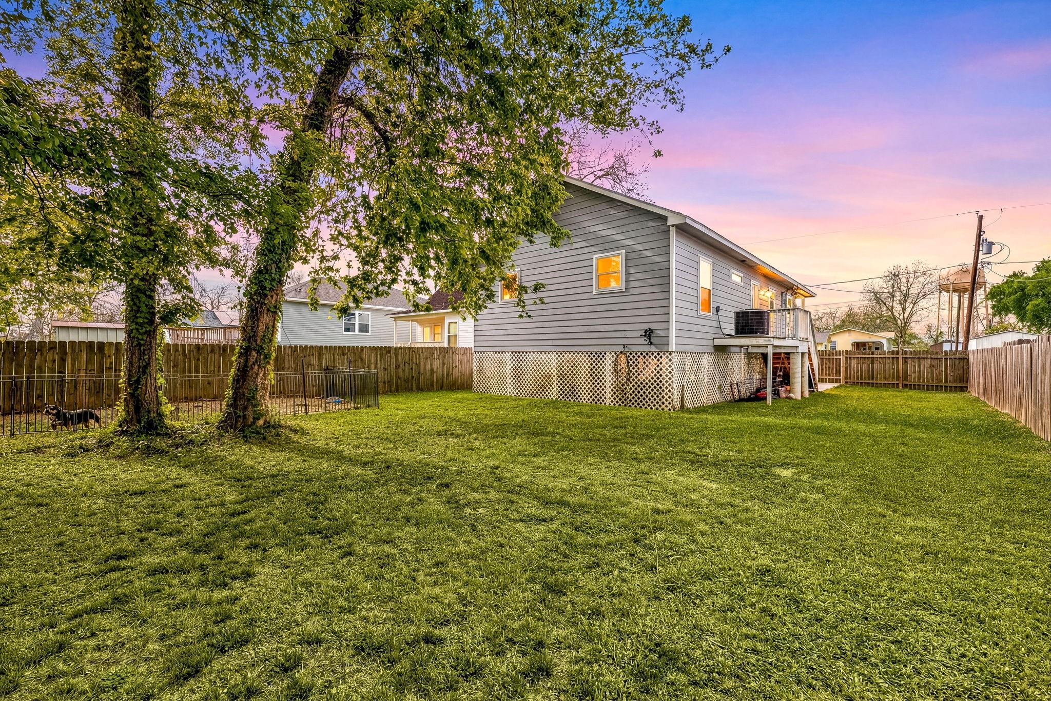 805 E Mulberry Avenue