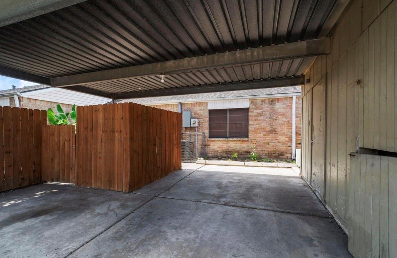 8952 Wilcrest Drive