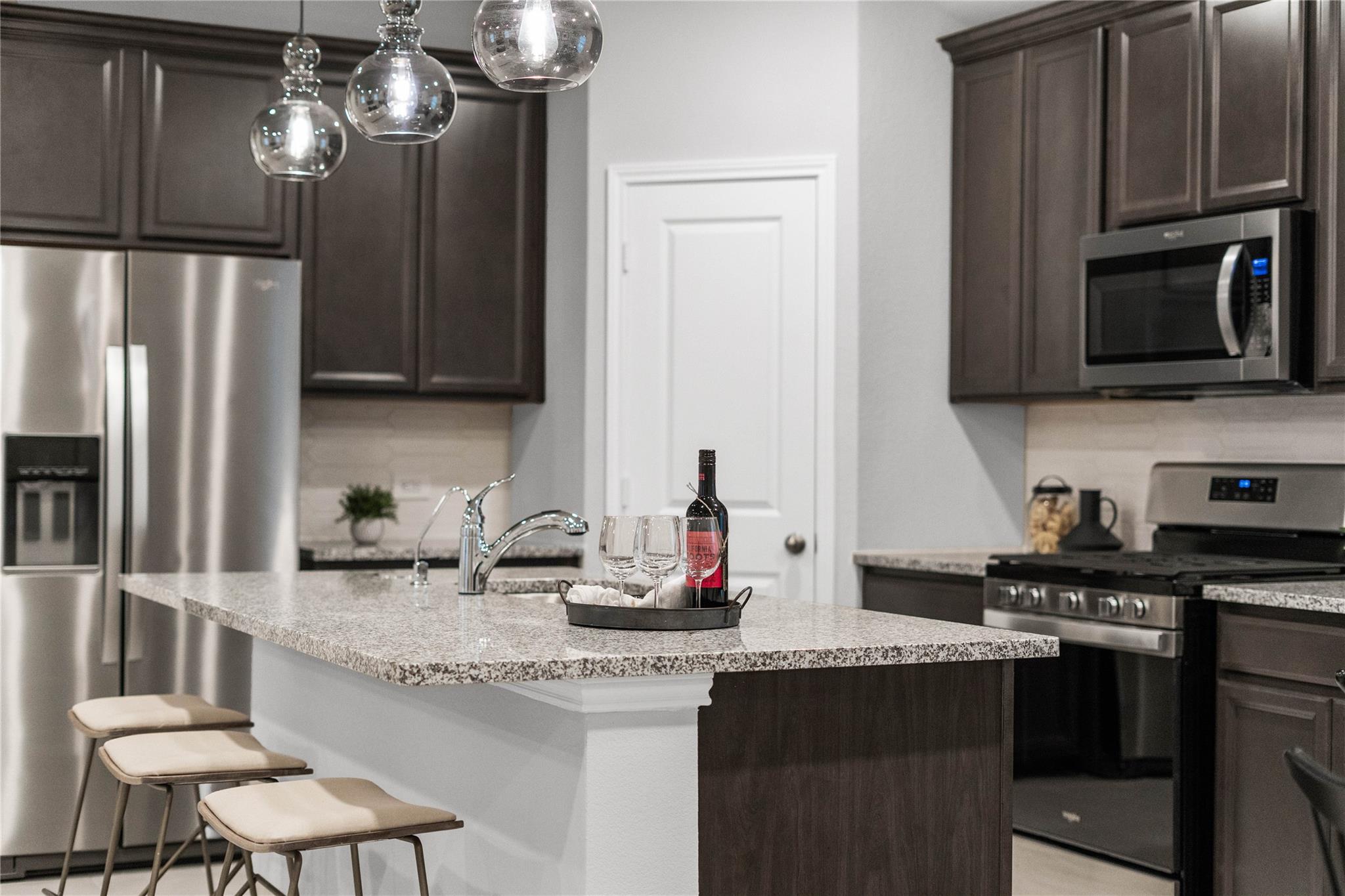 5006 Mesa Cove Drive