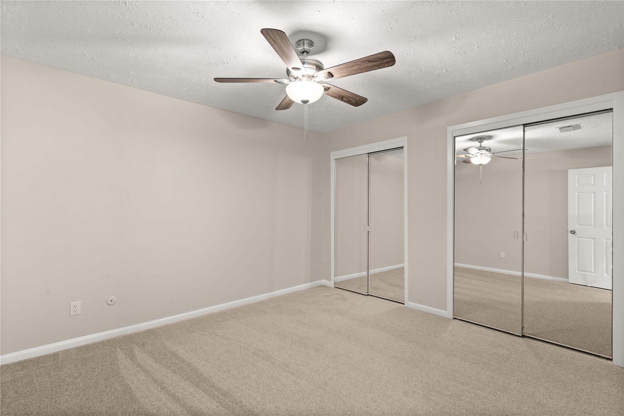 11907 Windlake Drive