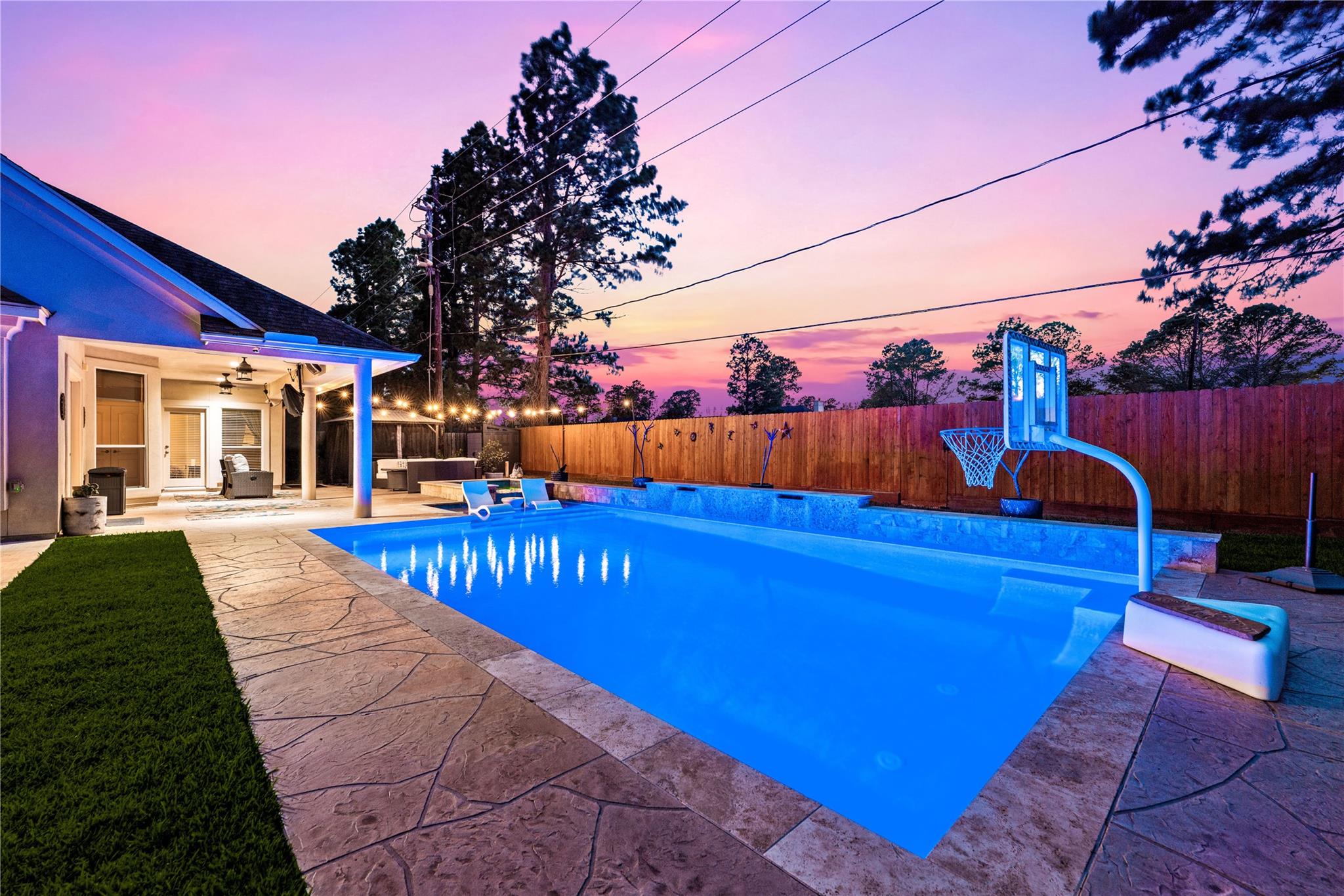 17621 Shadow Valley Drive