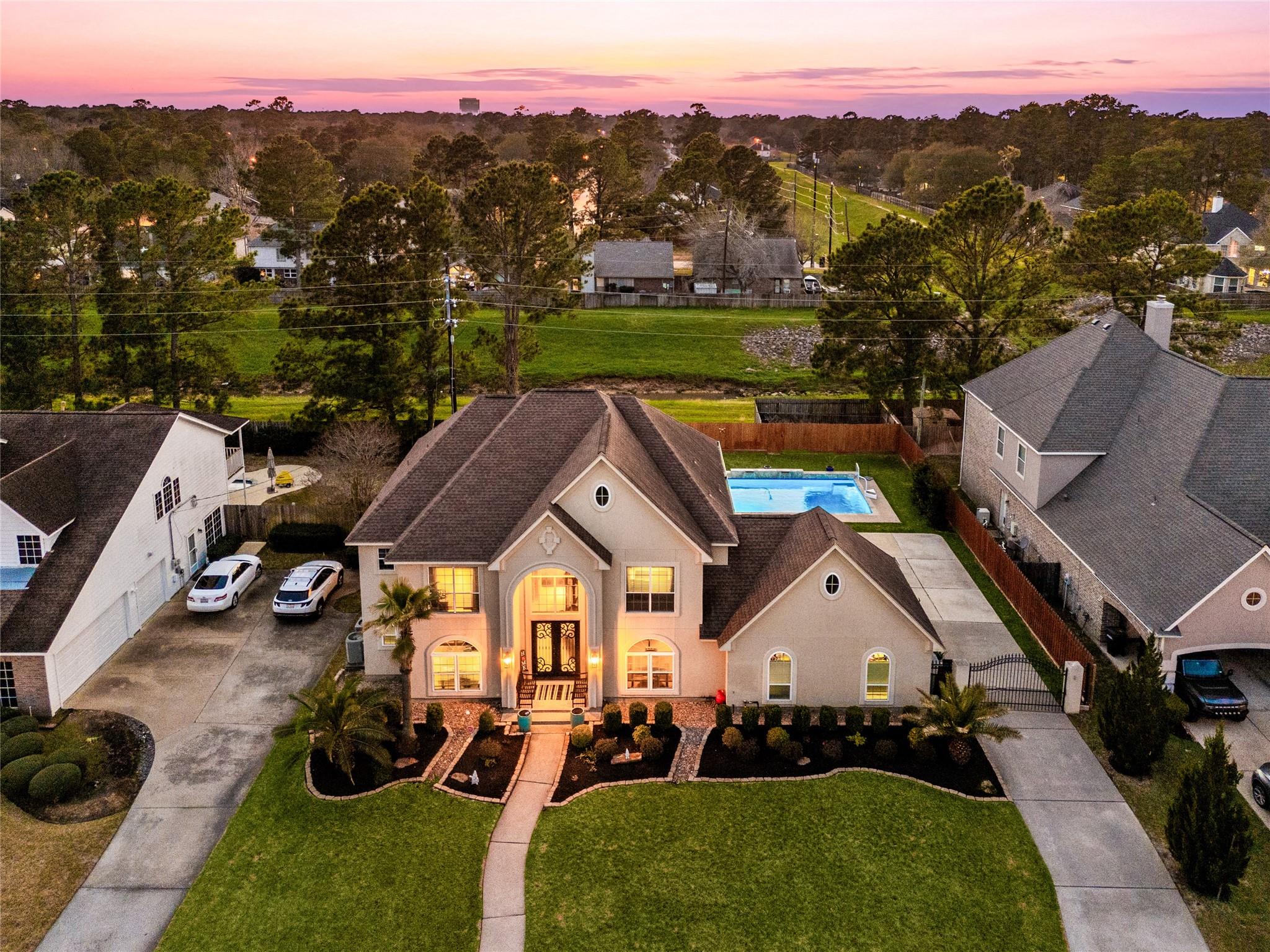 17621 Shadow Valley Drive