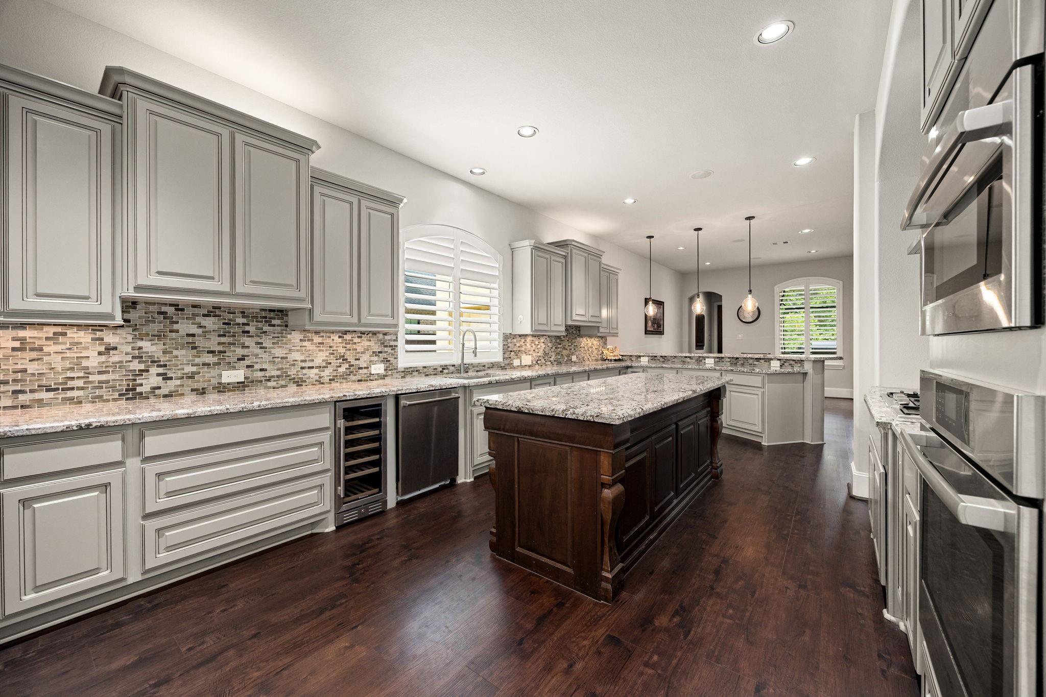 915 Windsor Woods Lane