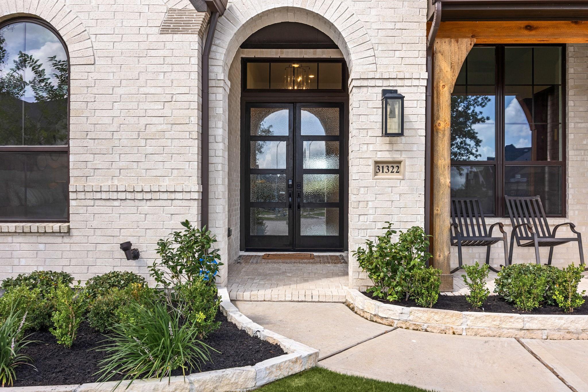 31322 Crescent Hill Drive