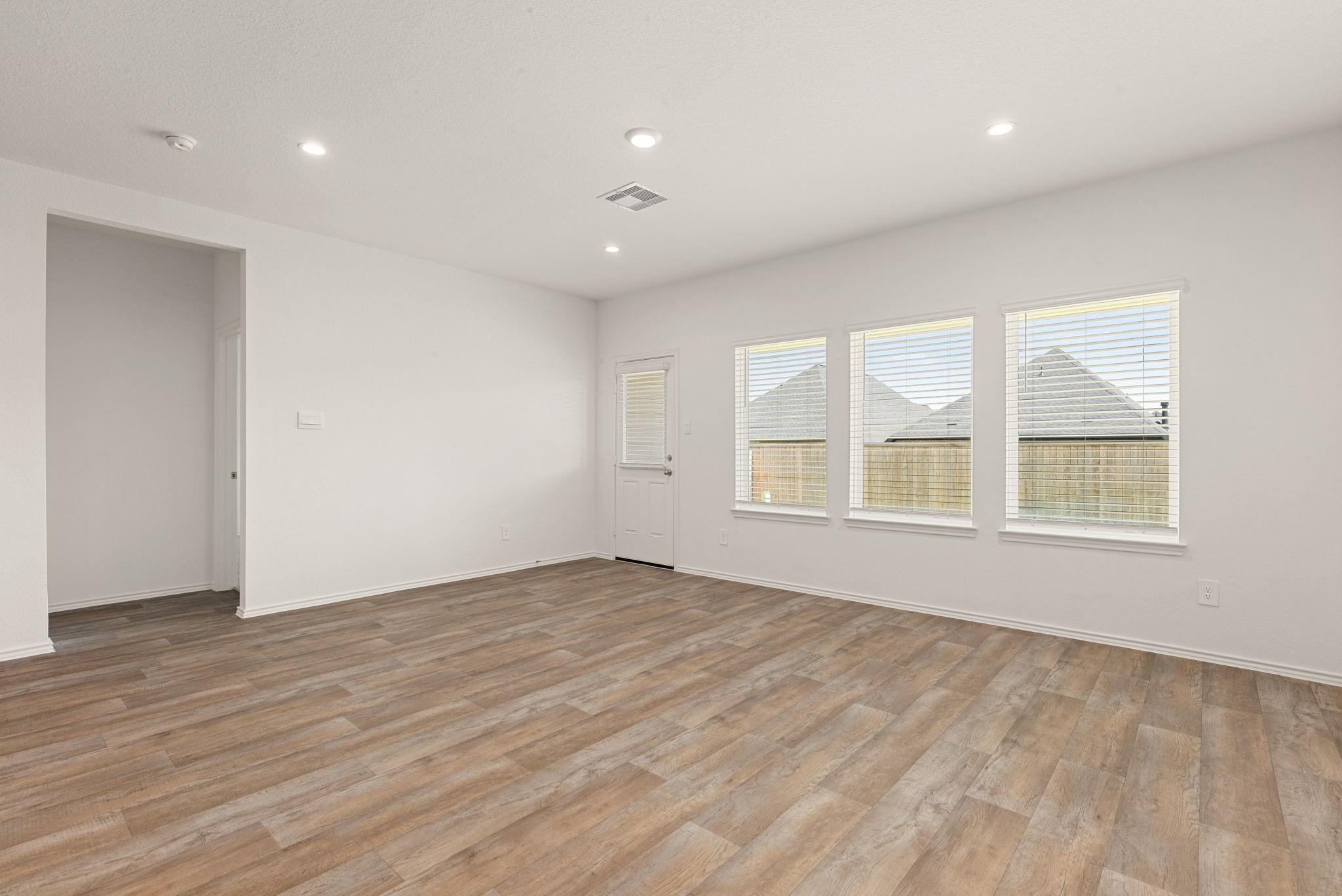 31211 Heddington Lane
