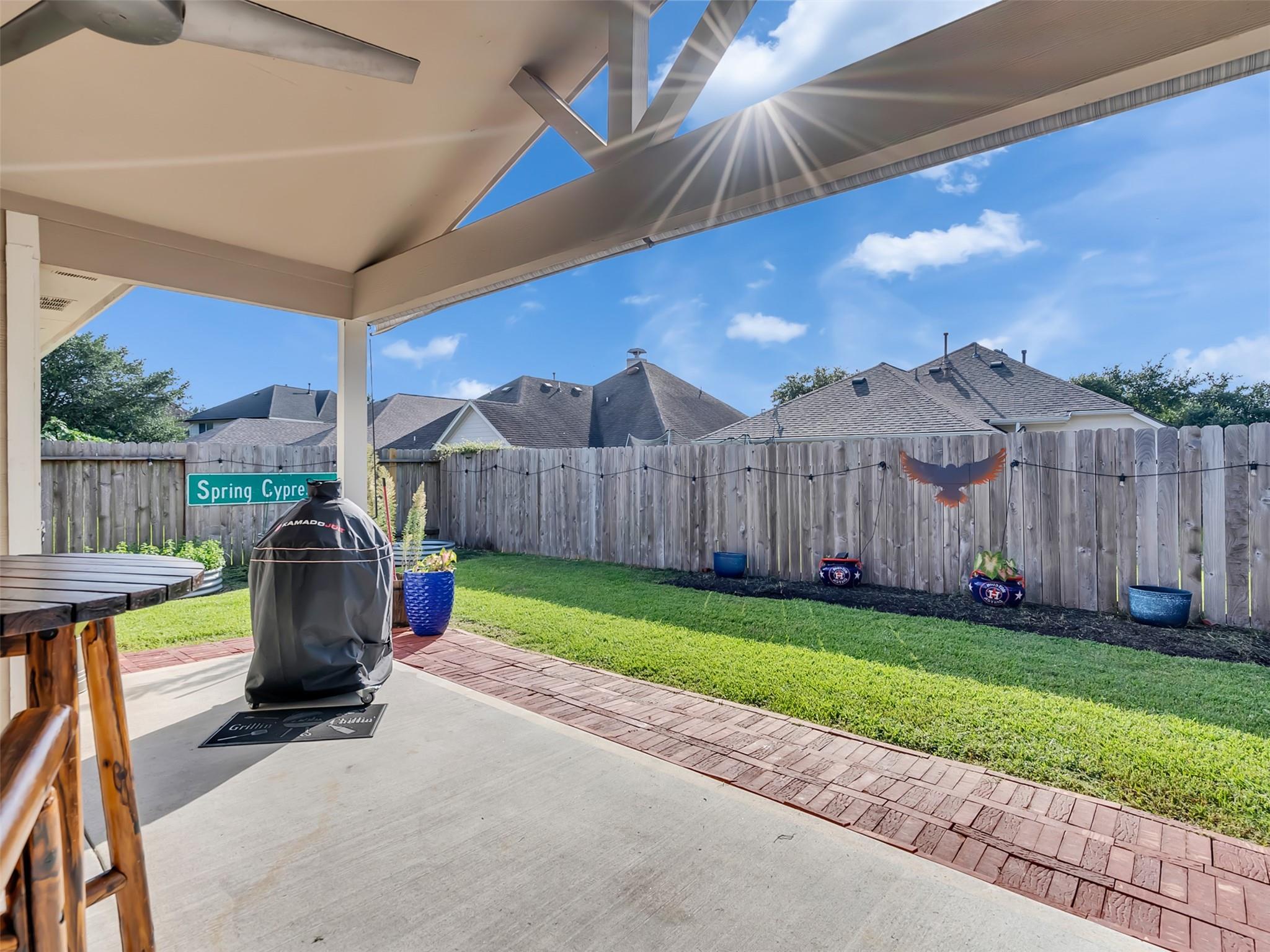 13522 Northsun Lane