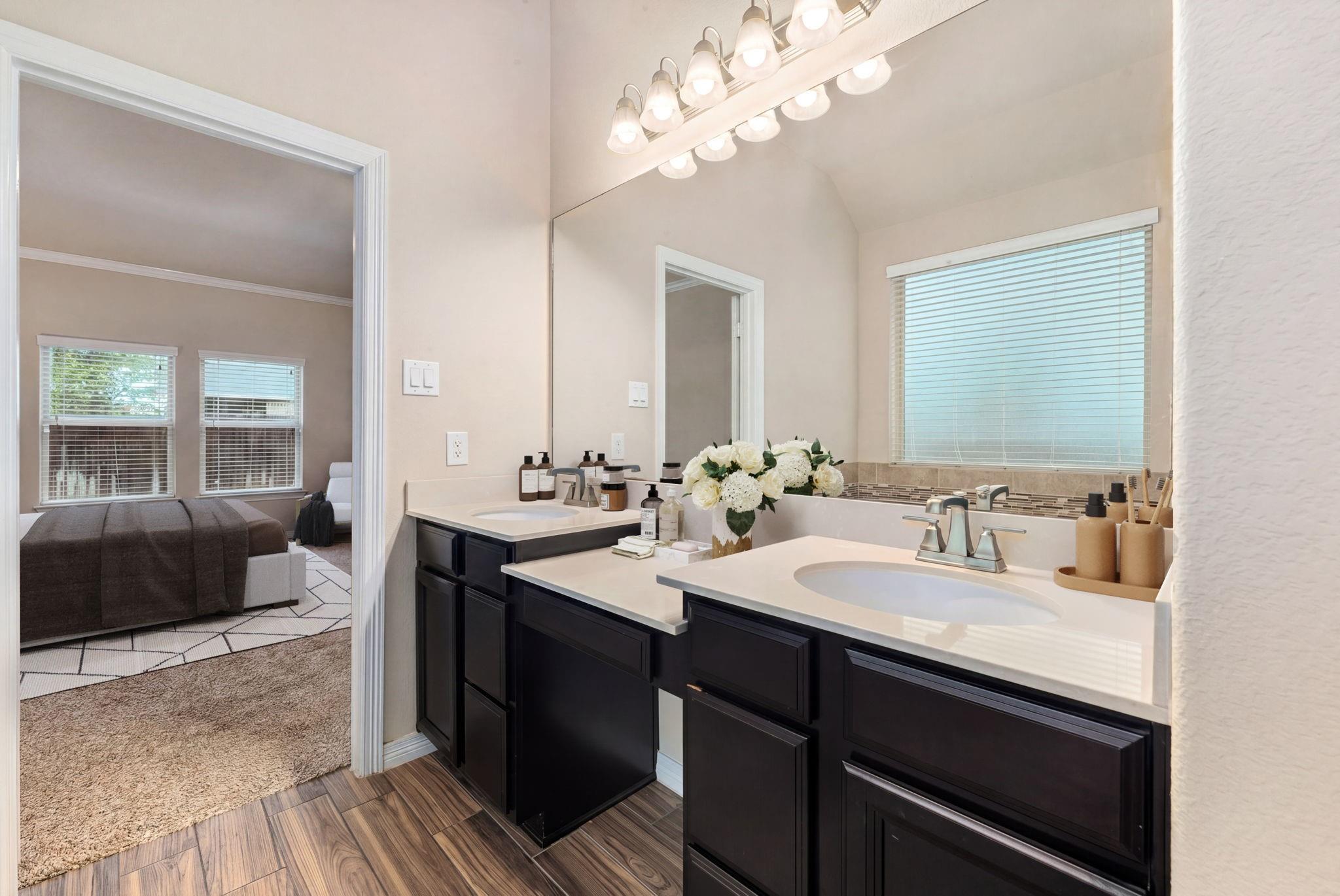 3007 Frost Corner Place