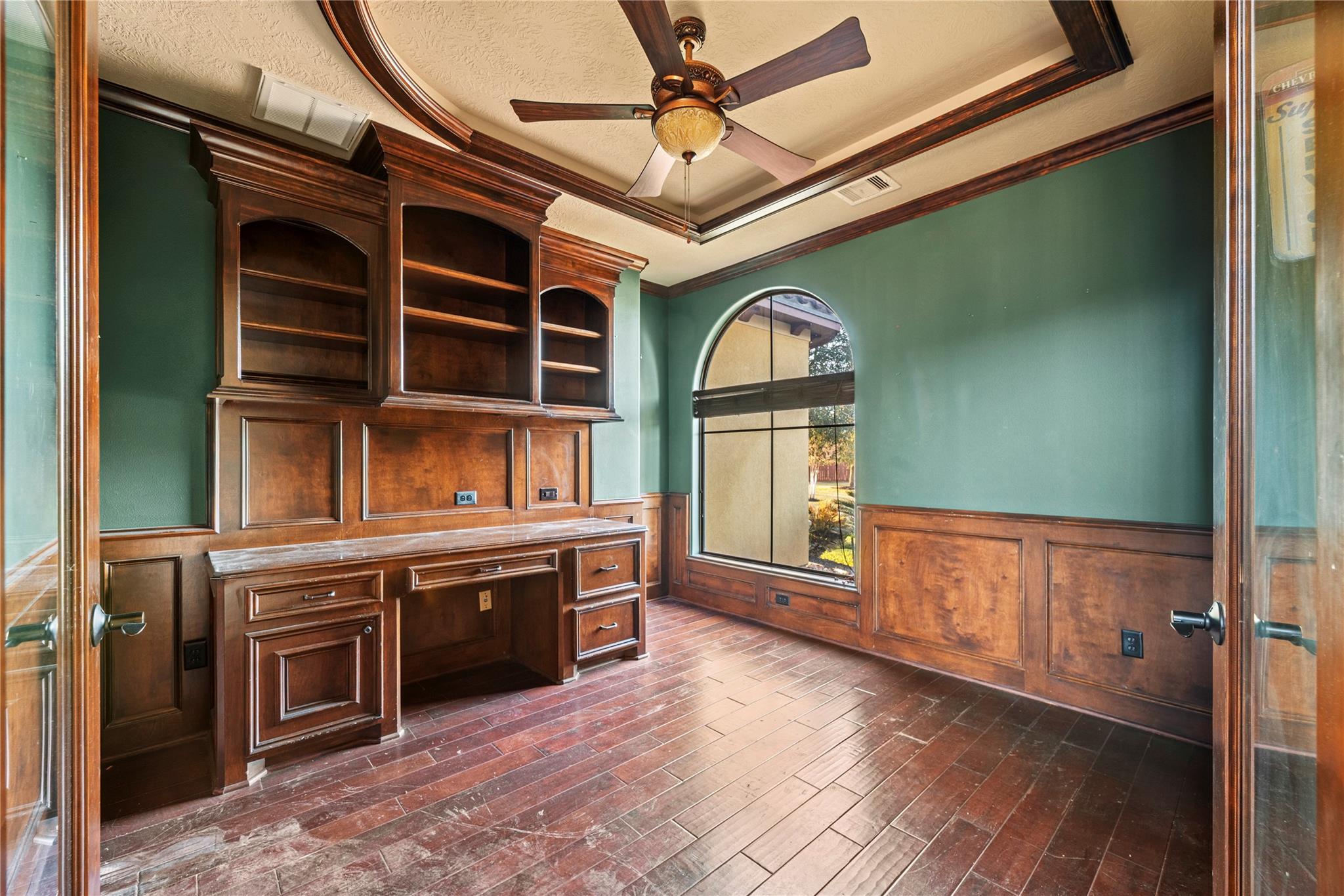 14502 Packard Falls Court