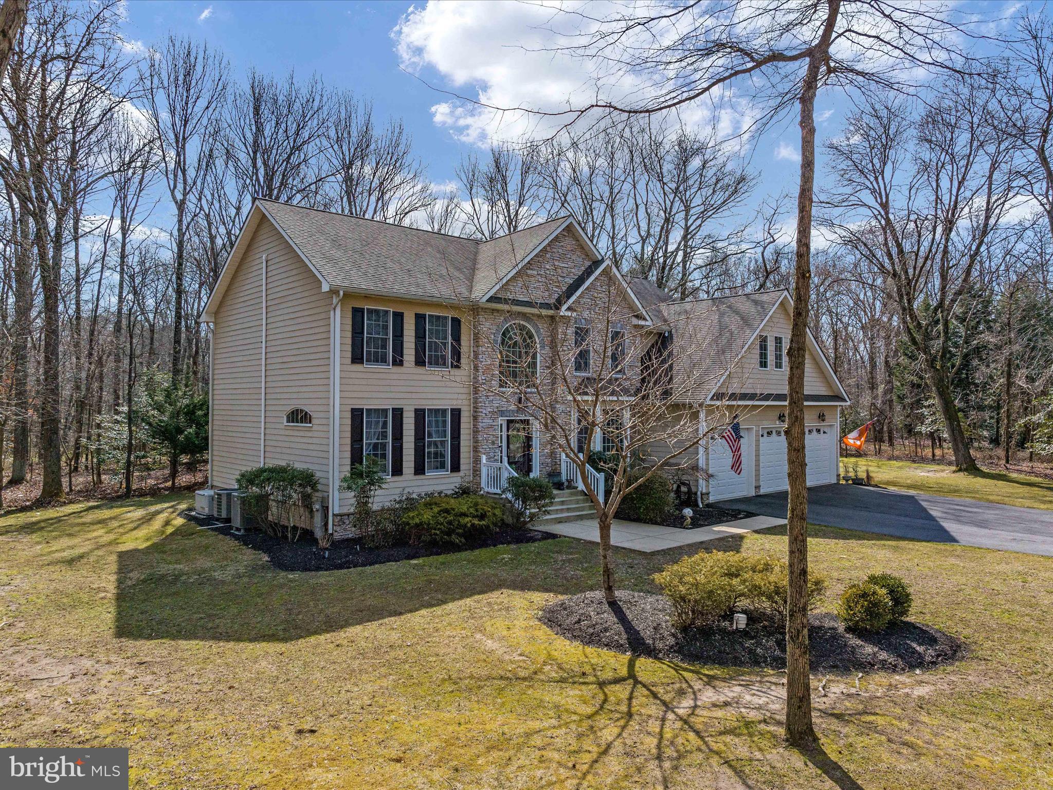 1903 Blue Waters Farm Ln
