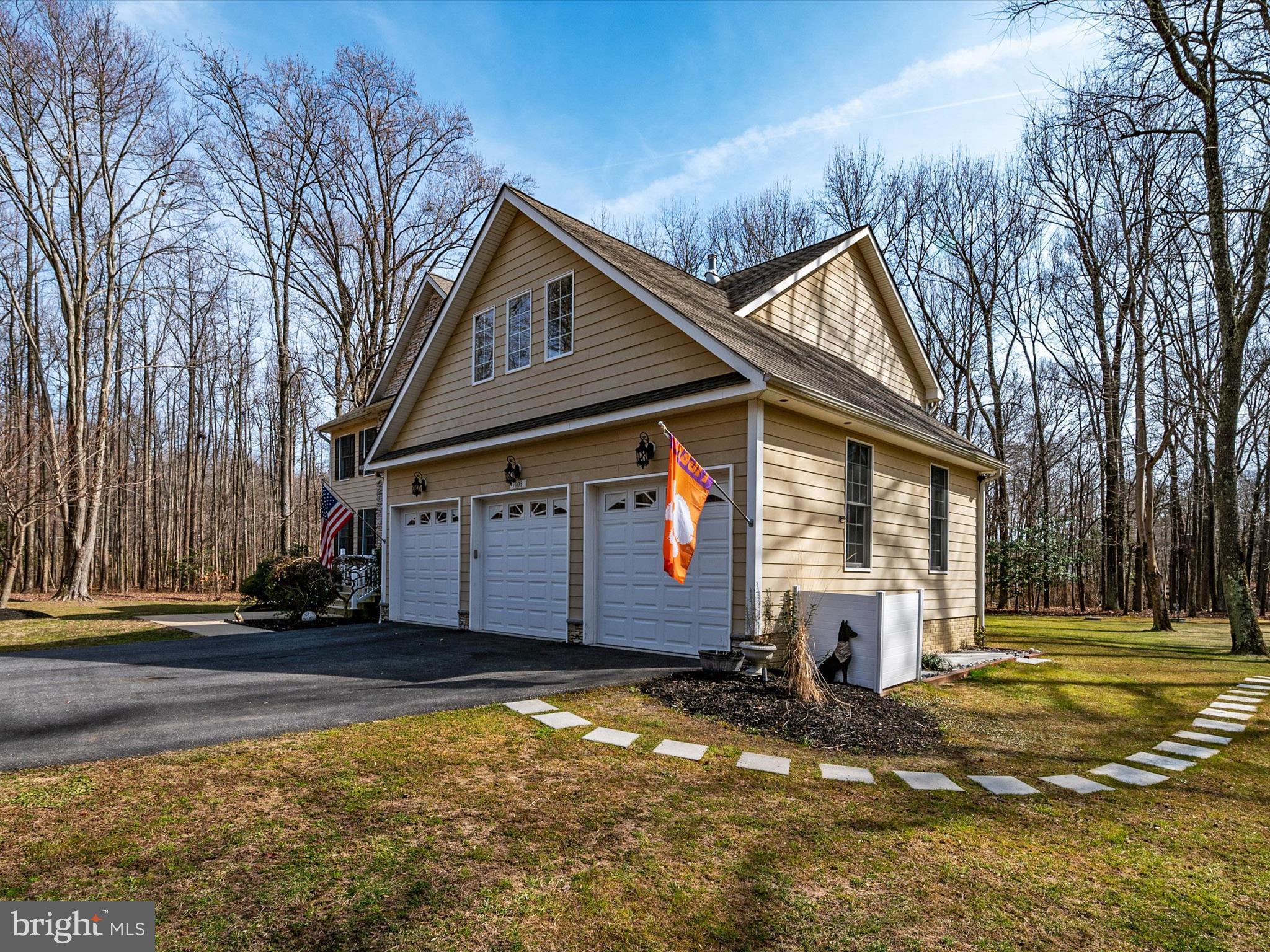 1903 Blue Waters Farm Ln