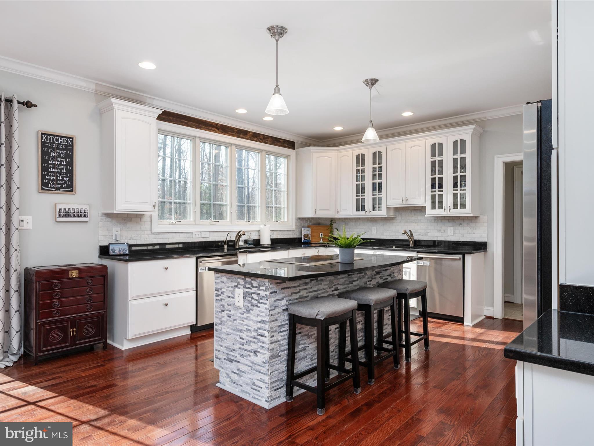 1903 Blue Waters Farm Ln