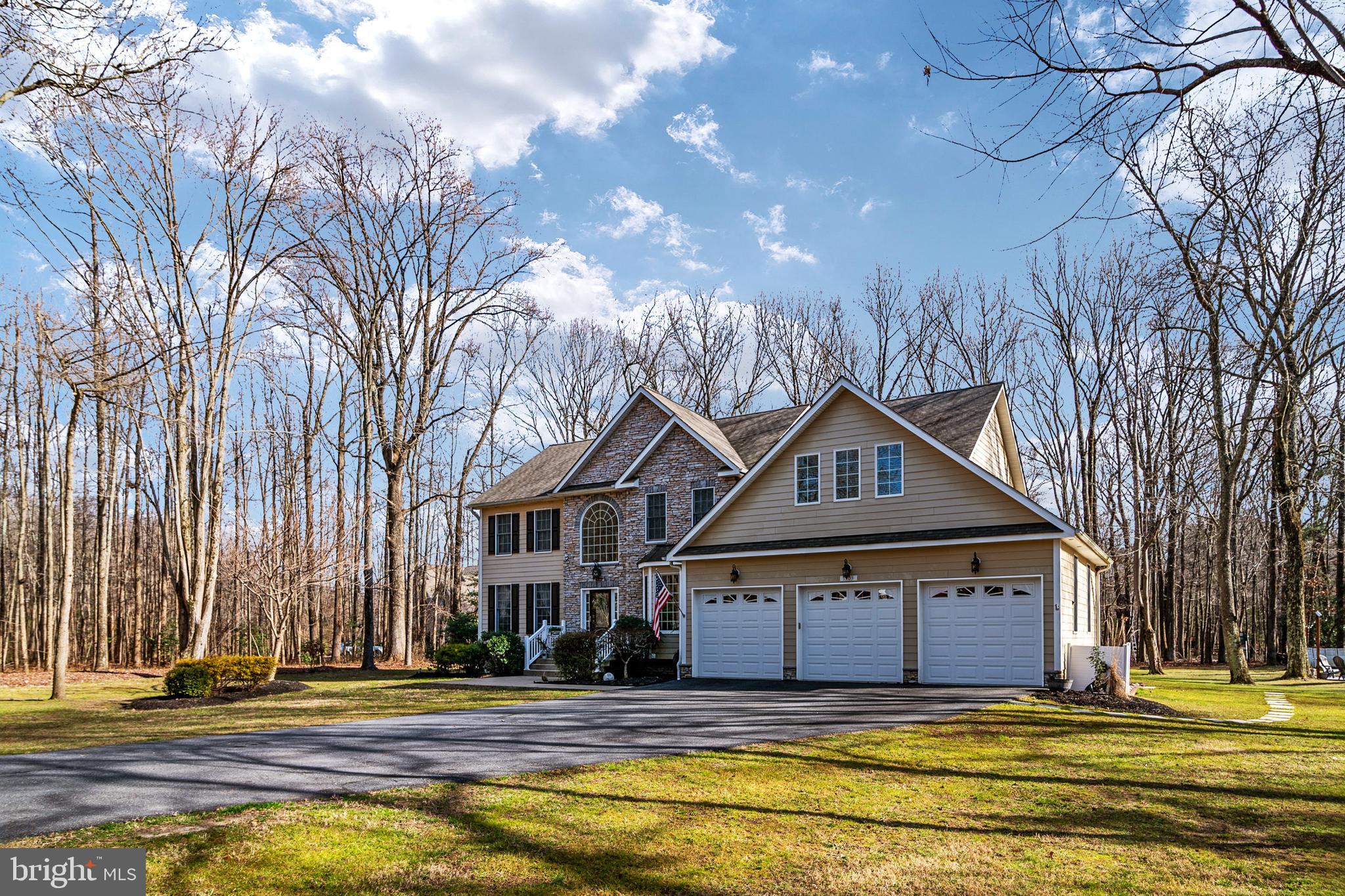 1903 Blue Waters Farm Ln