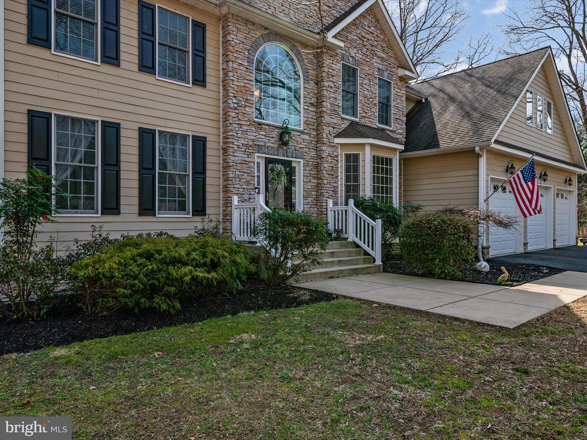 1903 Blue Waters Farm Ln