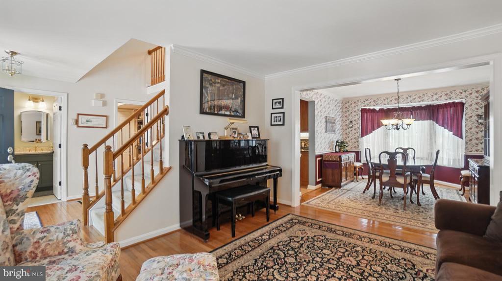 2707 Maynard Rd