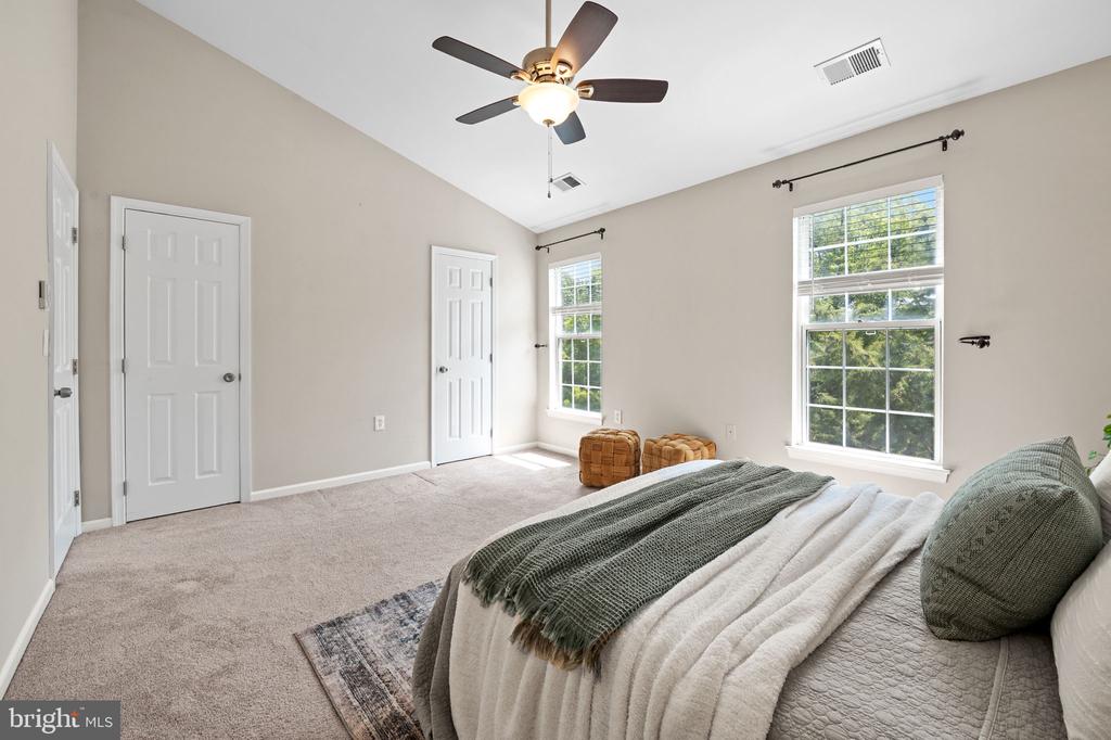 2230 Montauk Dr