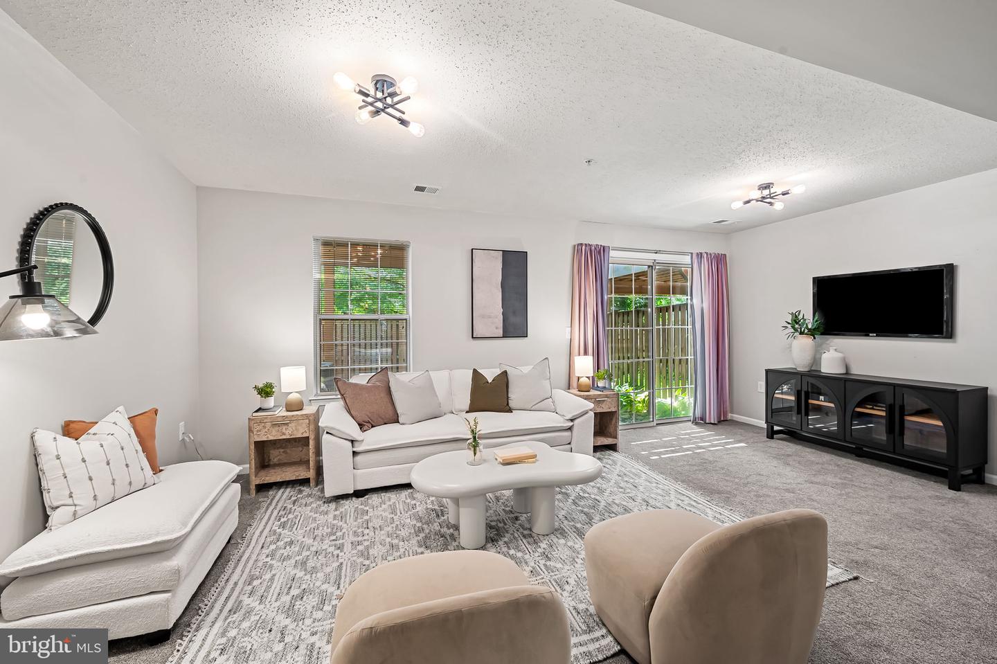 2230 Montauk Dr