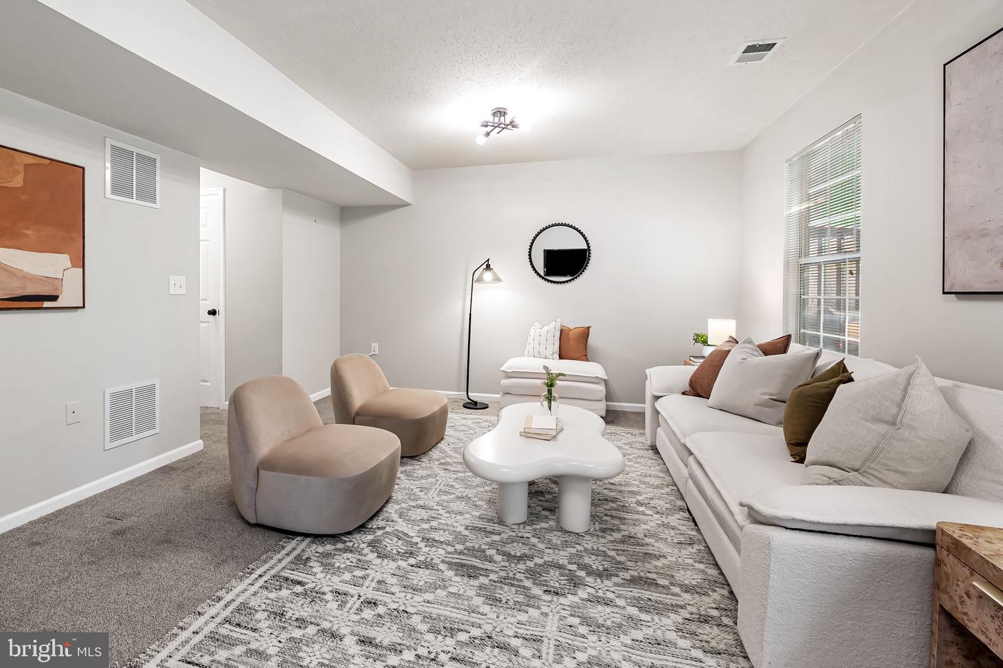 2230 Montauk Dr