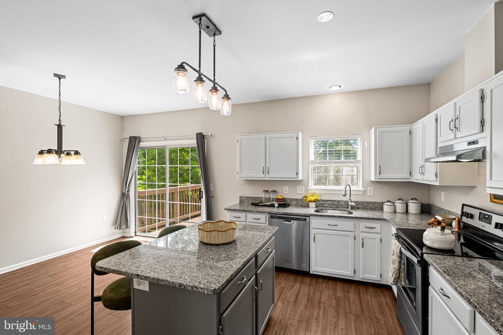 2230 Montauk Dr