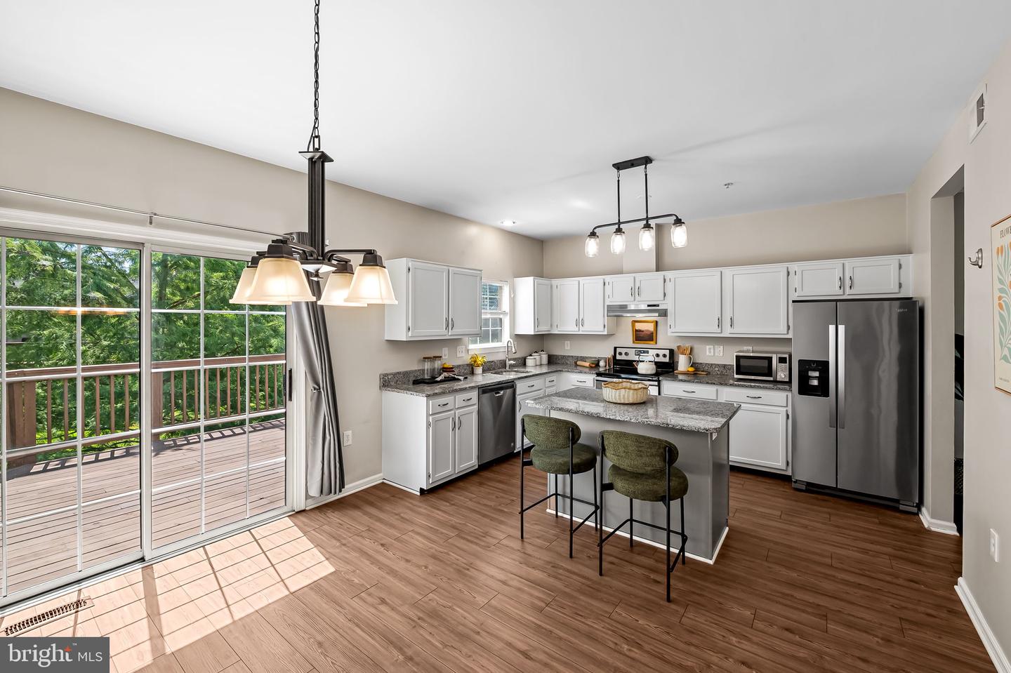 2230 Montauk Dr