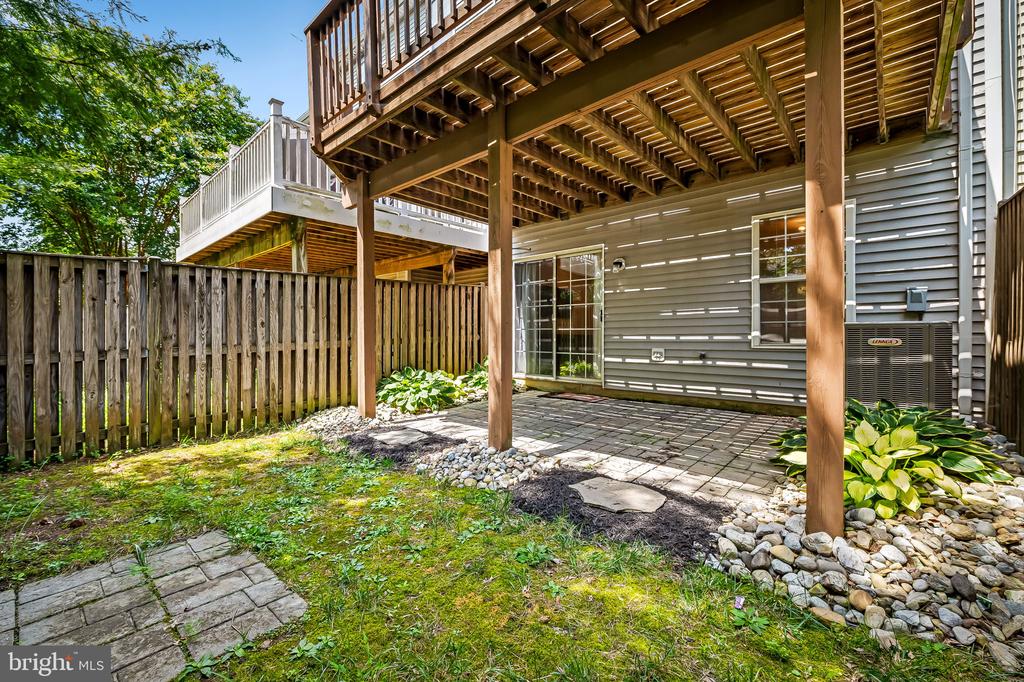 2230 Montauk Dr