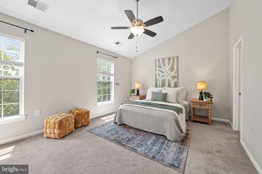2230 Montauk Dr