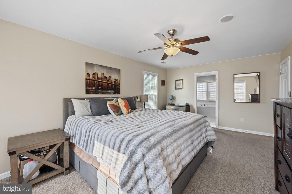 8300 HOPE POINT COURT