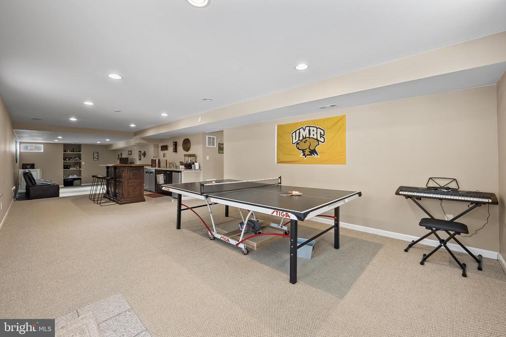 8300 HOPE POINT COURT