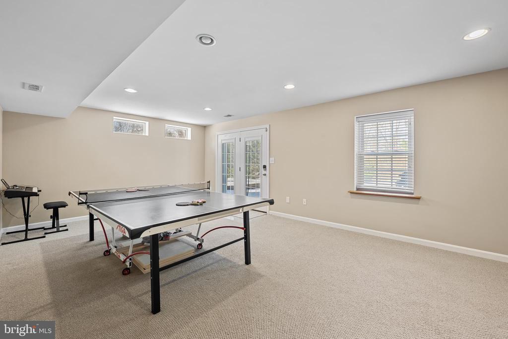 8300 HOPE POINT COURT