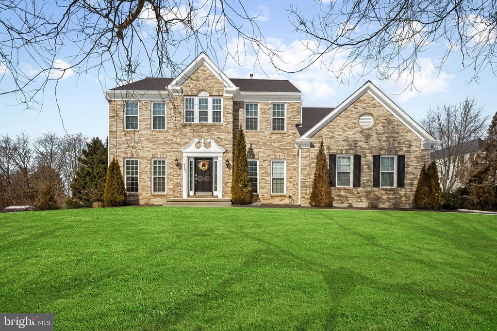 8300 HOPE POINT COURT