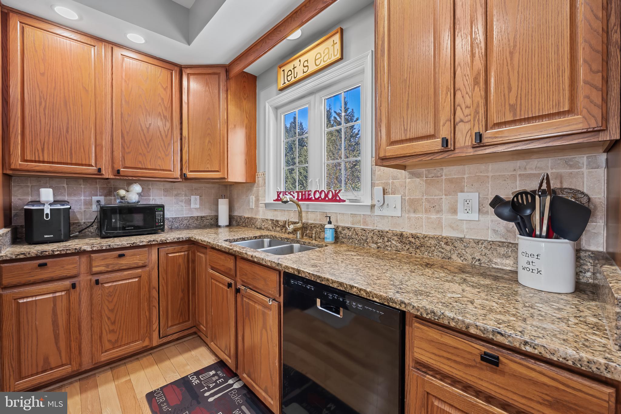 8300 HOPE POINT COURT