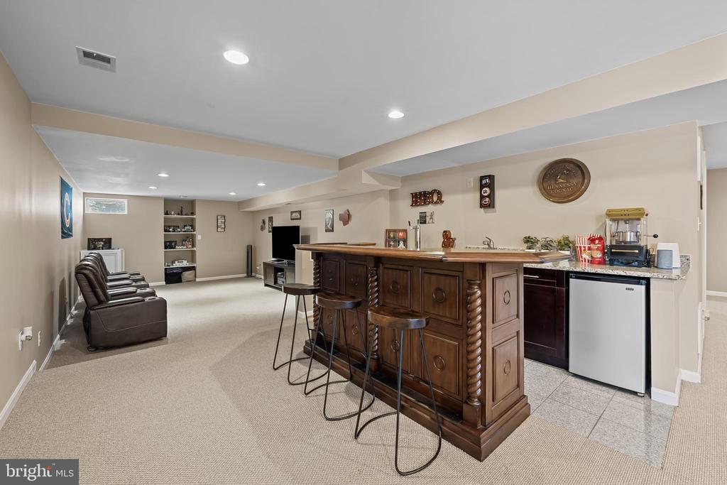 8300 HOPE POINT COURT