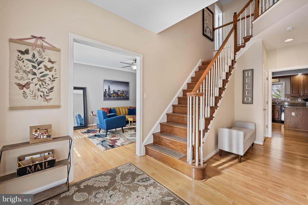 8300 HOPE POINT COURT
