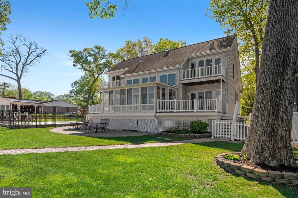 1403 MIRABLE WAY