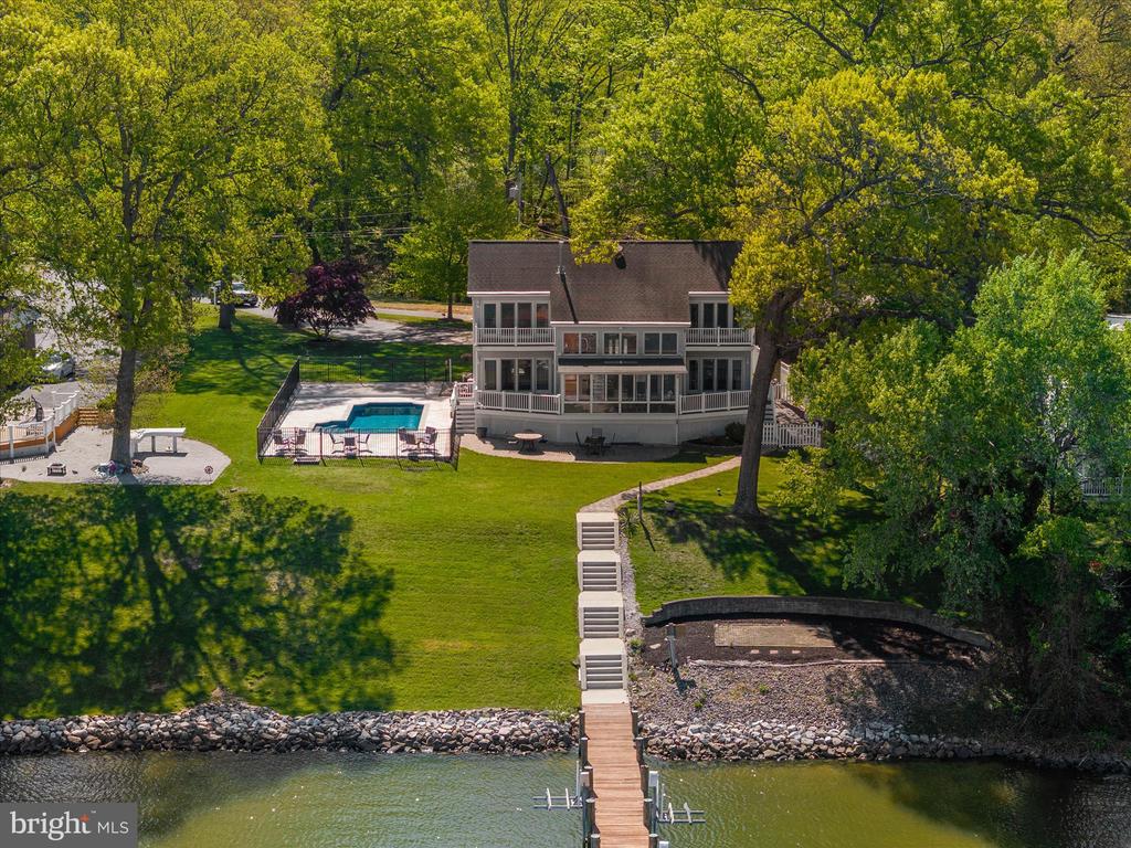1403 MIRABLE WAY