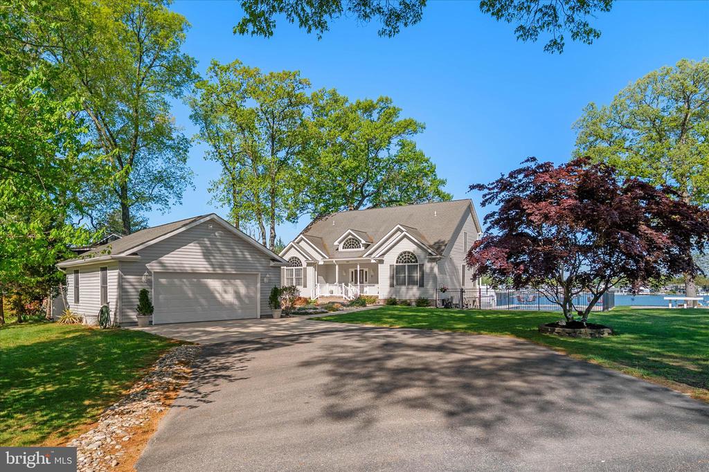 1403 MIRABLE WAY