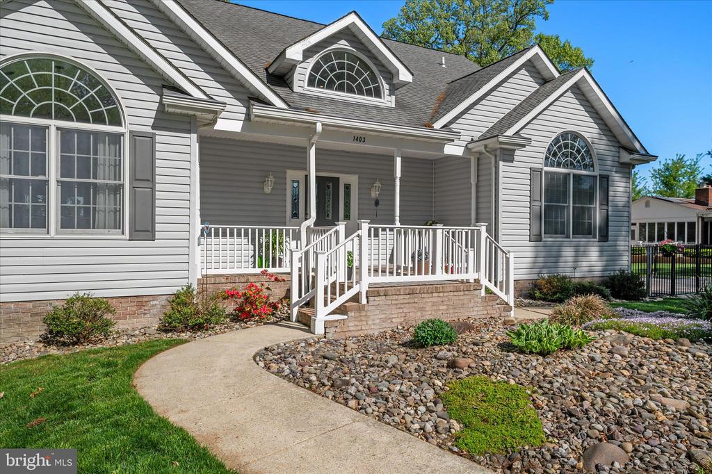 1403 MIRABLE WAY
