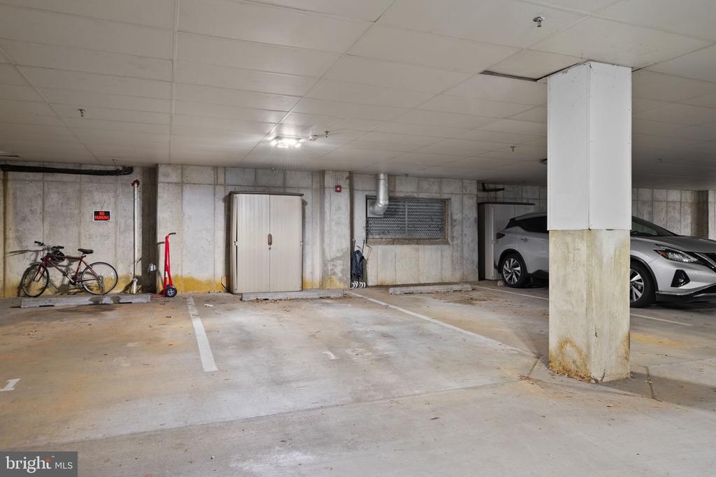 8535 VETERANS HIGHWAY Unit: 101