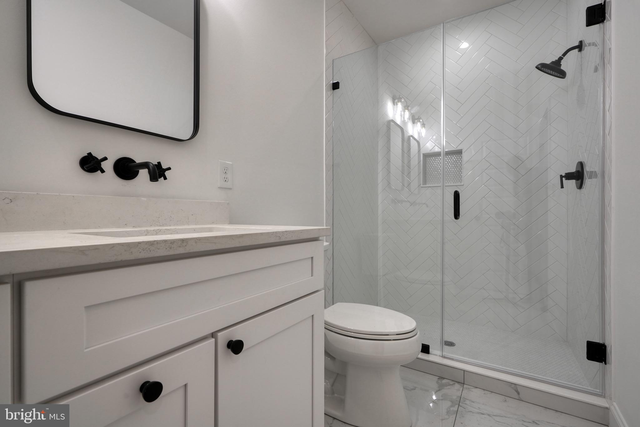 3207 Fait Ave