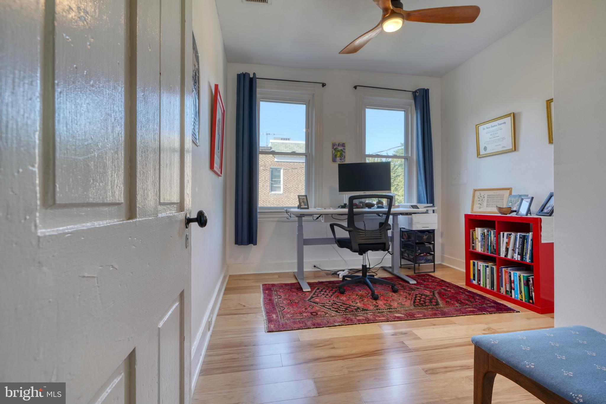 504 W 33rd STREET