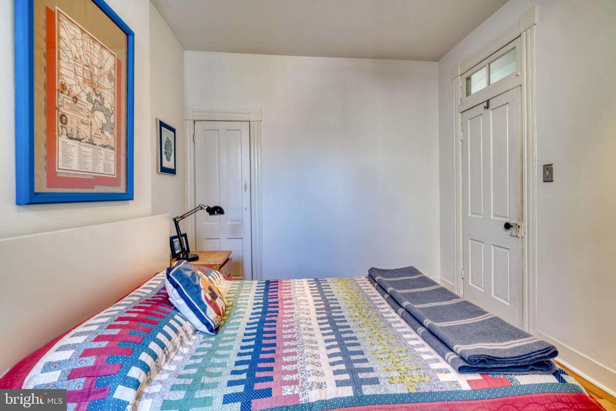 504 W 33rd STREET