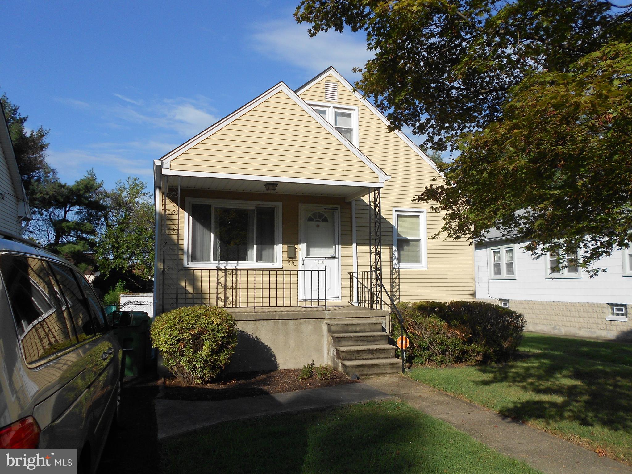 3510 Mary AVENUE