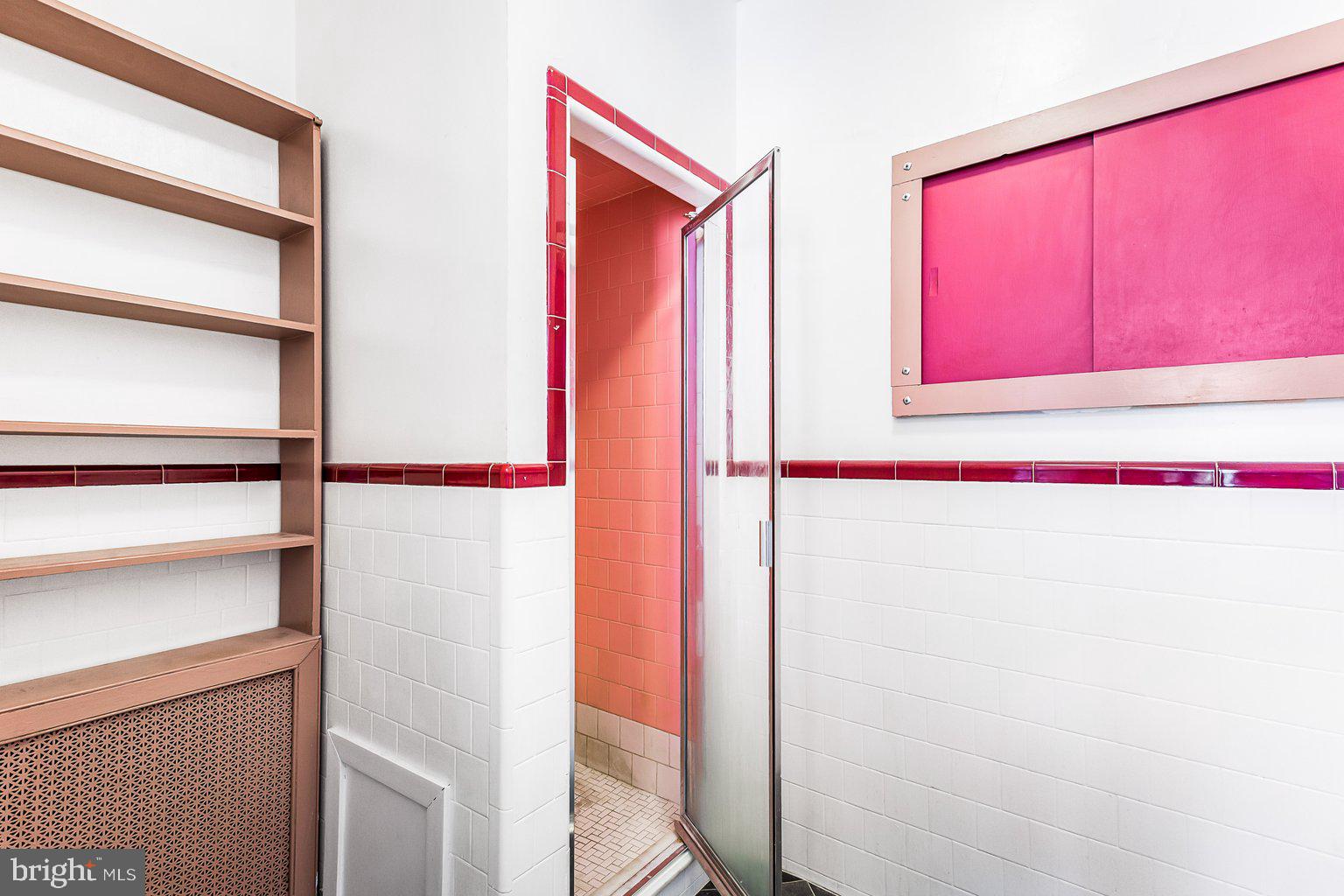 501 University PARKWAY Unit: I-3