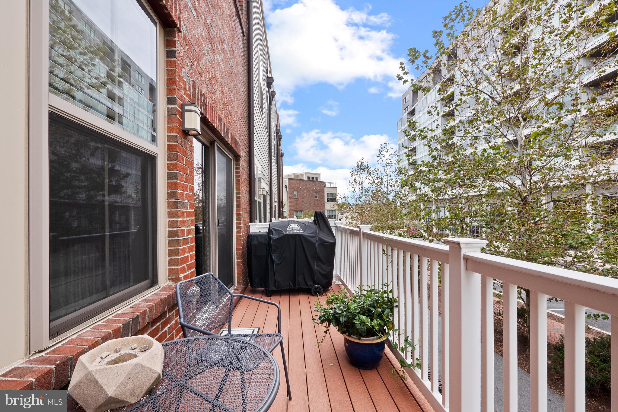 1308 Benjamin STREET