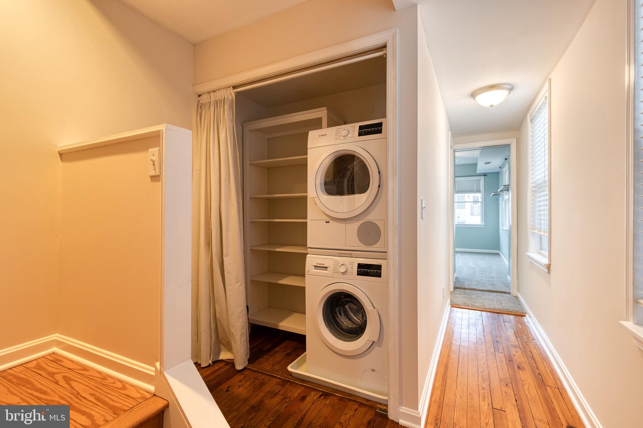 1234 Riverside AVENUE