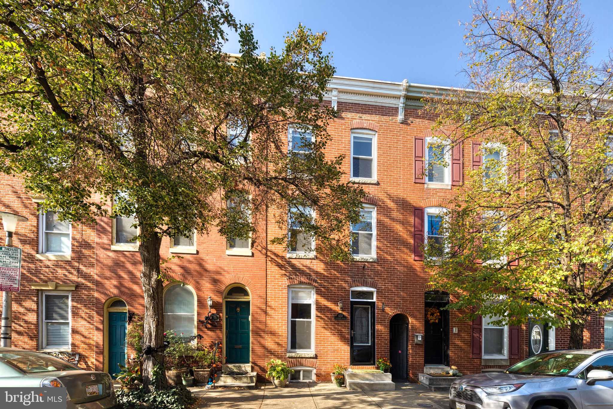 1234 Riverside AVENUE