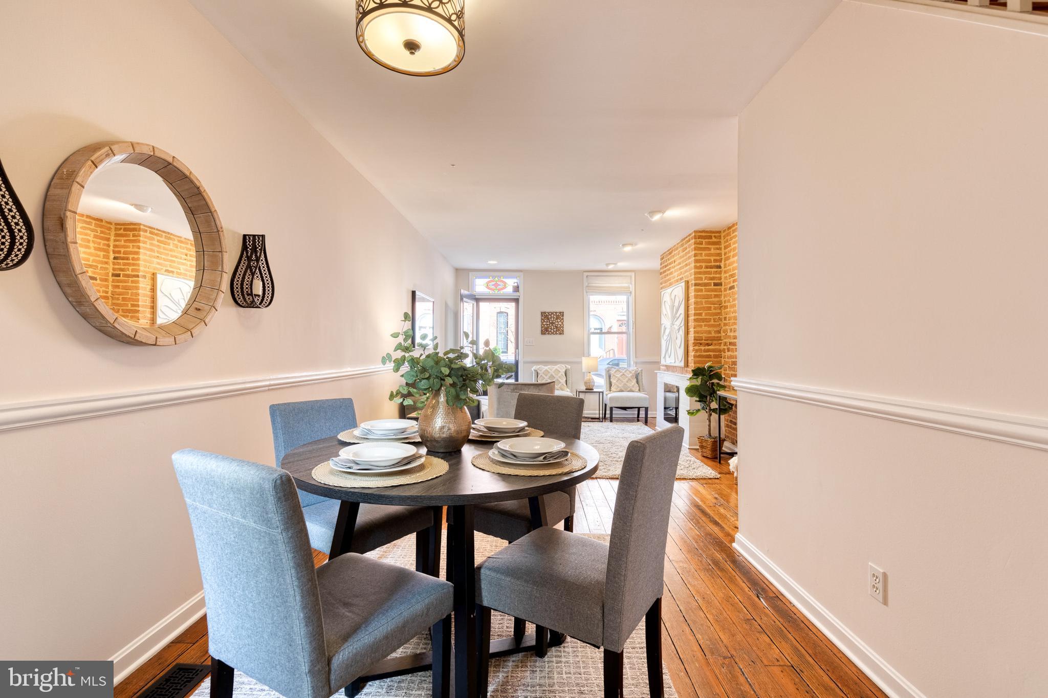 1234 Riverside AVENUE