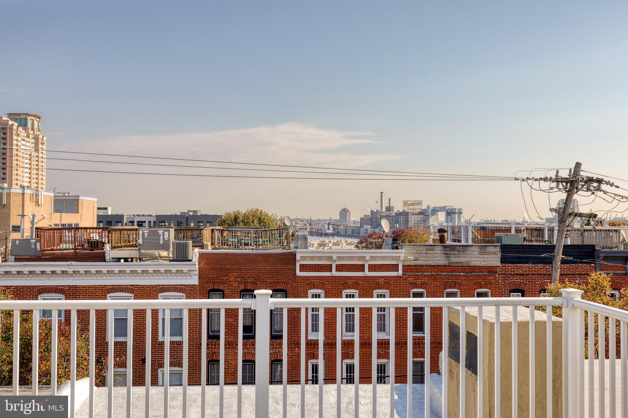 1234 Riverside AVENUE