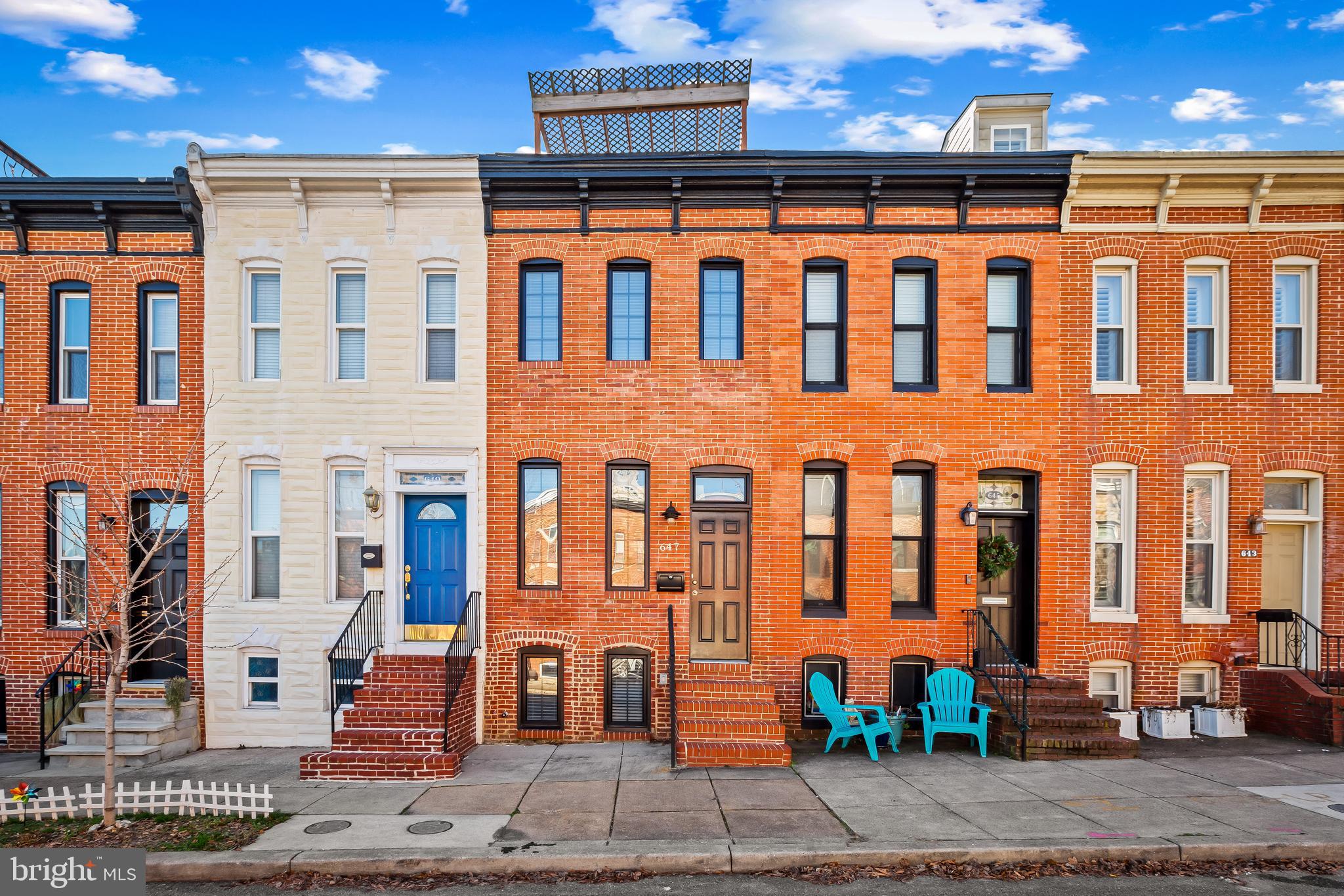 647 E Clement Street