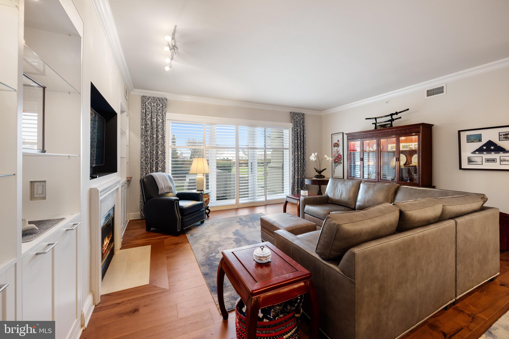 801 Key Hwy #152
