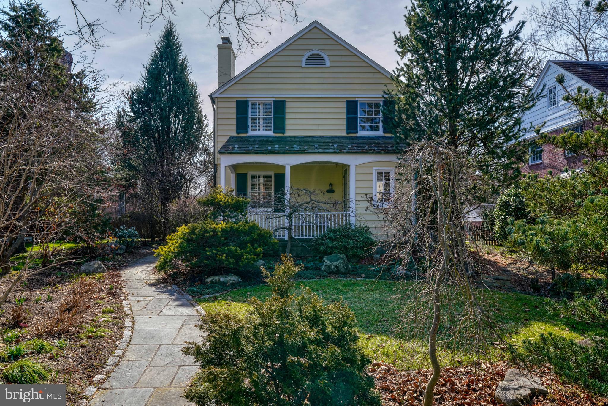 327 Broadmoor Rd